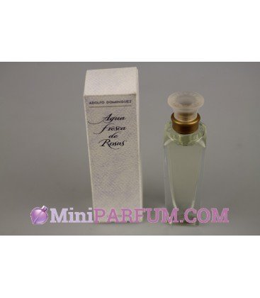 Agua fresca de rosas