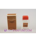 Allure (Attention il s'agit d'un faux)