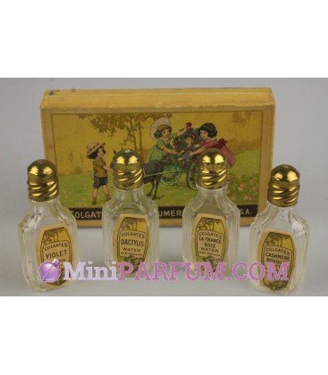 Young peaple's perfumes set