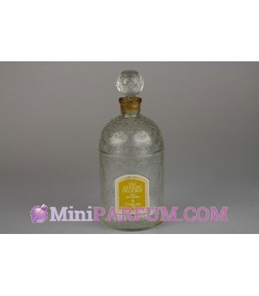 Eau de fleurs de cédrat