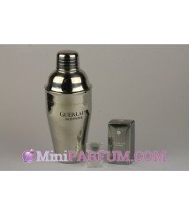 Homme dans son shacker argt