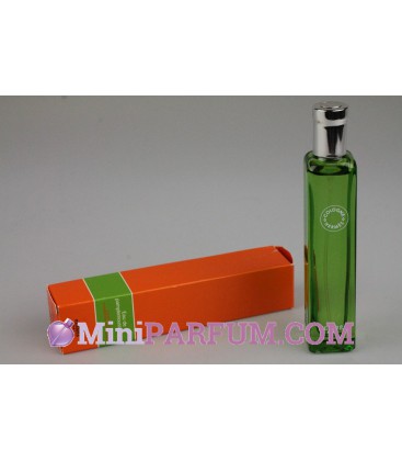 Eau de pamplemousse rose